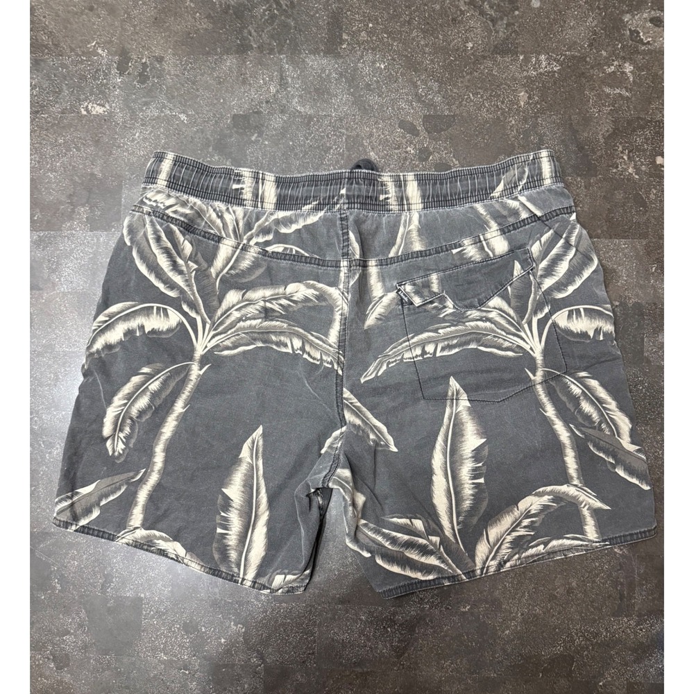 Afends Mens Tropical Banana Leaf Cotton Shorts Black Size 36 Hawaiian
Hawaiian - Picture 3 of 9